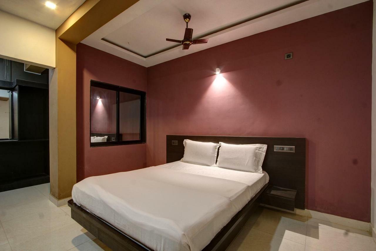 Spot On 37197 Mallya Residency Hotel Someshwar Екстериор снимка
